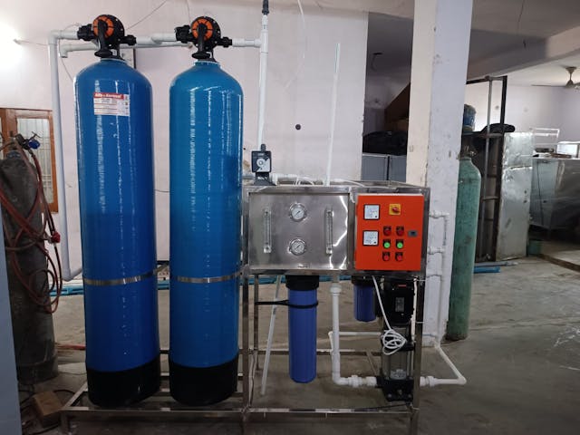 2000 LPH RO Water Plant, FRP